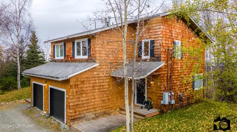 15712 Mooseberry Bend Rd, Chugiak, AK 99567