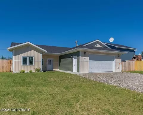 2664 Desert Eagle Loop, North Pole, AK 99705
