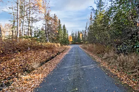 48071 Scotty Ct, Nikiskinorth Kenai, AK 99611
