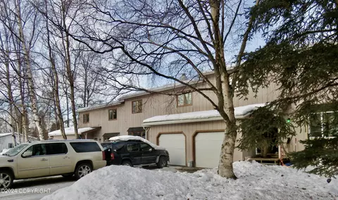 5223 Sharon St, Anchorage, AK 99508