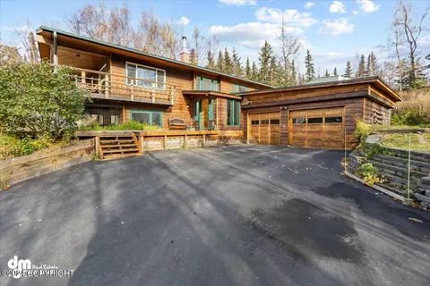 4805 Fairmont Rd, Anchorage, AK 99516