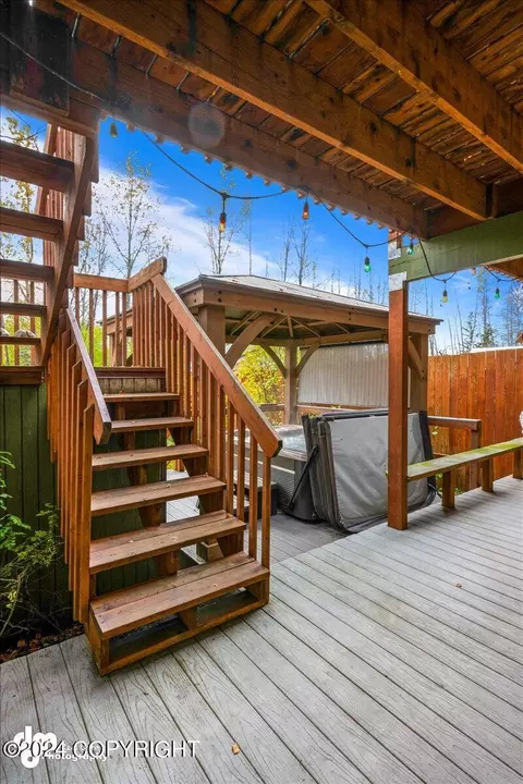 Exterior - 6542 E 16th Ave, Anchorage, AK 99504 photo 18 of 39