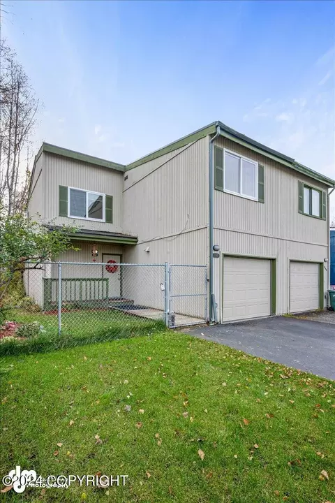 Exterior - 6542 E 16th Ave, Anchorage, AK 99504 photo 38 of 39