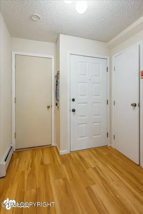 Entry Way - 6542 E 16th Ave, Anchorage, AK 99504 photo 2 of 5