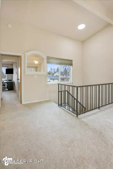 Entry Way - 6542 E 16th Ave, Anchorage, AK 99504 photo 5 of 5