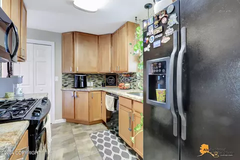 Kitchen - 2016 Waldron Dr, Anchorage, AK 99507 photo 1 of 7