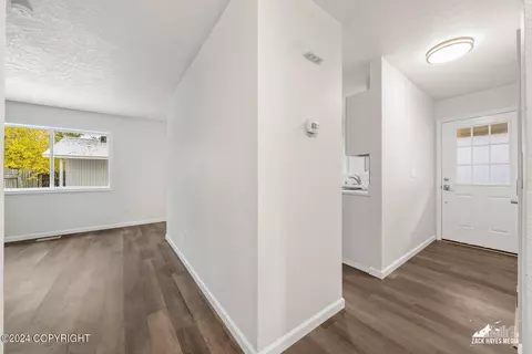 7840 Chaimi Loop, Anchorage, AK 99504 photo 7