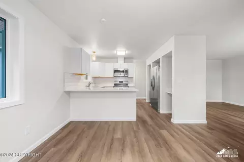 7840 Chaimi Loop, Anchorage, AK 99504 photo 14