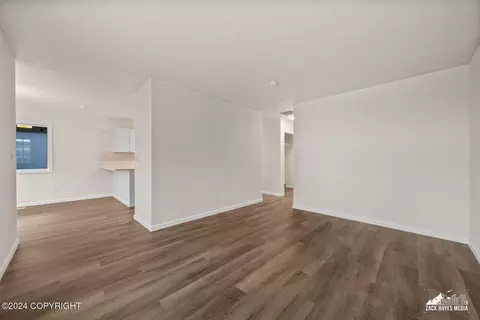 7840 Chaimi Loop, Anchorage, AK 99504 photo 10