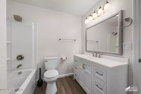7840 Chaimi Loop, Anchorage, AK 99504 photo 25