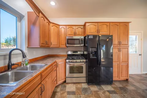 Kitchen - 67780 Endless View Loop, Homer, AK 99603 photo 1 of 3