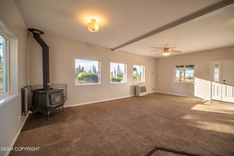 Living - 67780 Endless View Loop, Homer, AK 99603 photo 3 of 6