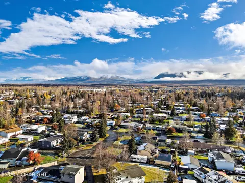 View/Area - 6412 E 14th Ct, Anchorage, AK 99504 photo 3 of 6