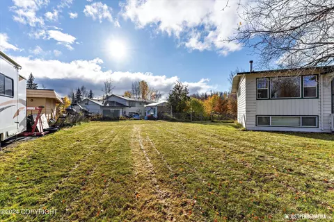 Exterior - 6412 E 14th Ct, Anchorage, AK 99504 photo 6 of 9