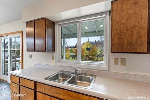 Kitchen - 6412 E 14th Ct, Anchorage, AK 99504 photo 3 of 4