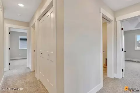 Entry Way - 8797 Chalk Hill Loop, Anchorage, AK 99502 photo 6 of 7