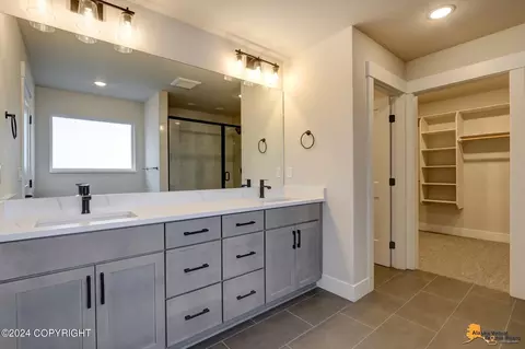 Bath - 8797 Chalk Hill Loop, Anchorage, AK 99502 photo 2 of 4