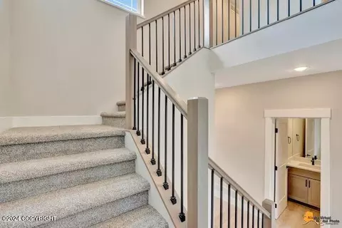 Entry Way - 8797 Chalk Hill Loop, Anchorage, AK 99502 photo 3 of 7