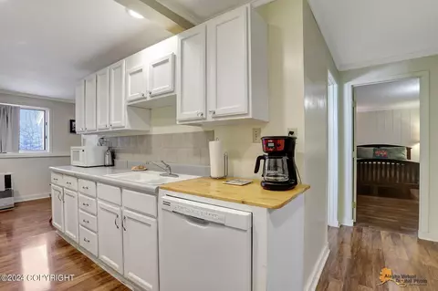 Kitchen - 16214 N Bading Ln, Willow, AK 99688 photo 2 of 5