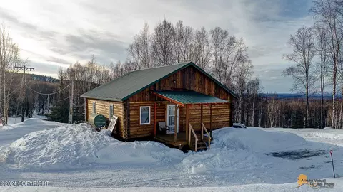 Exterior - 16214 N Bading Ln, Willow, AK 99688 photo 3 of 13