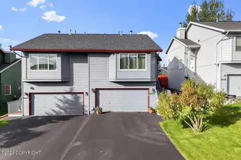 10512 Ridge Park Dr, Anchorage, AK 99507