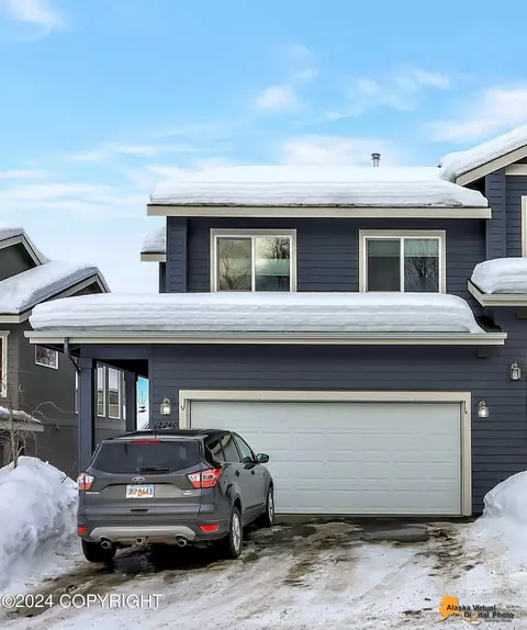 12240 Vista Ridge Loop # 33, Eagle River, AK 99577