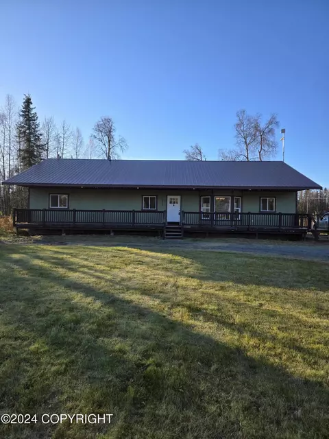 52832 Blueberry Ave, Kenai, AK 99611