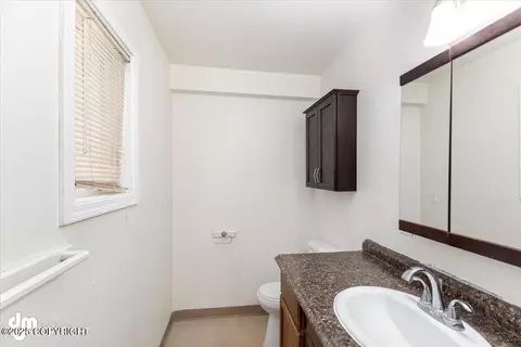 8511 Hiddenview Ct, Anchorage, AK 99504 photo 25