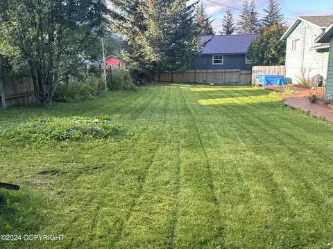 Exterior - 429 Second Ave, Seward, AK 99664 photo 6 of 9