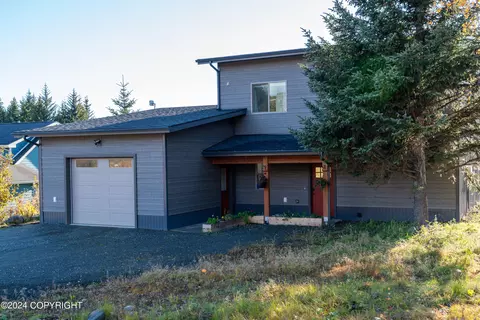 3691 Tajen Ln, Homer, AK 99603