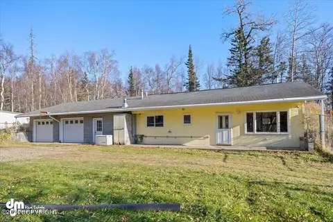 1031 E Dan St, Wasilla, AK 99654
