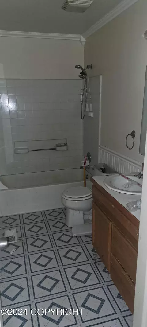 Bath - 1860 E Caribou Loop, Wasilla, AK 99654 photo 1 of 1