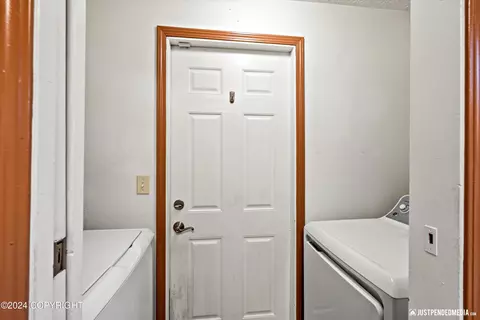 12701 Crested Butte Dr, Eagle River, AK 99577 photo 16