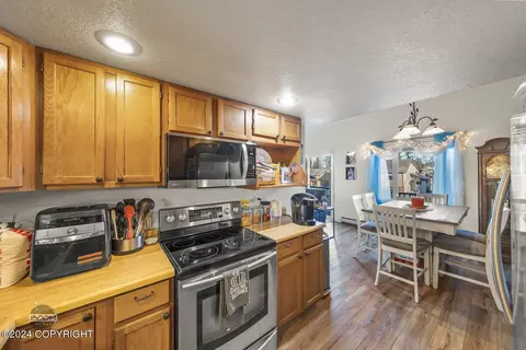 18634 S Lowrie Loop, Eagle River, AK 99577 photo 19