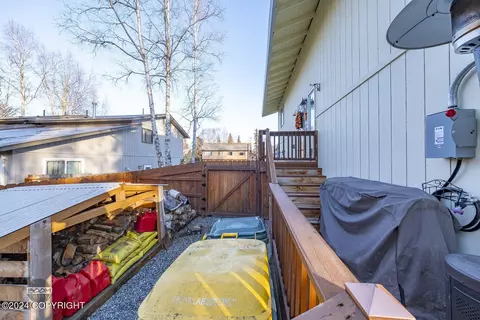 18634 S Lowrie Loop, Eagle River, AK 99577 photo 56