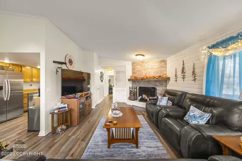 18634 S Lowrie Loop, Eagle River, AK 99577 photo 21