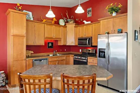 2468 Cloverwood Loop, Anchorage, AK 99508 photo 10