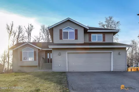 2750 E Tamarak Ave, Wasilla, AK 99654