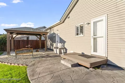 Exterior - 5945 Big Bend Loop, Anchorage, AK 99502 photo 7 of 8