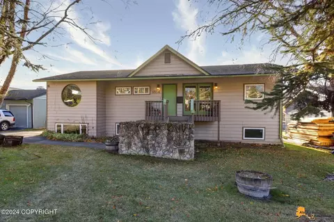 1514 W 14th Ave, Anchorage, AK 99501