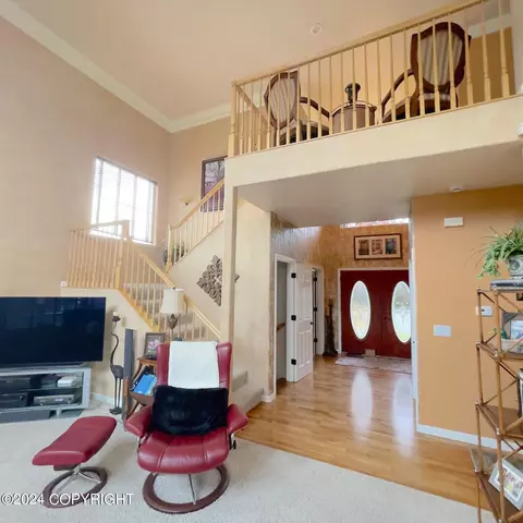 Entry Way - 8725 Plumas Cir, Eagle River, AK 99577 photo 2 of 5