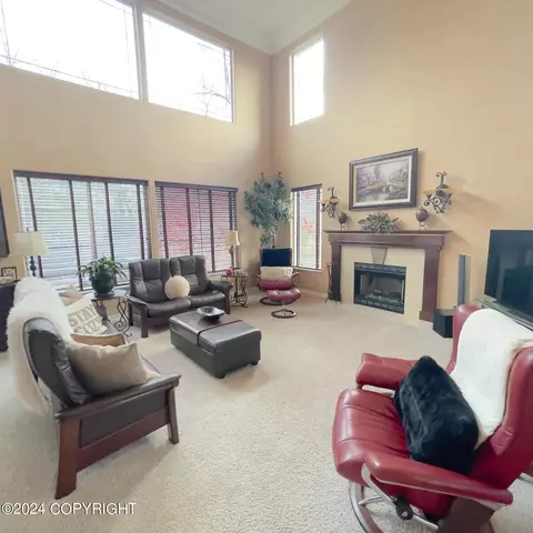 Living - 8725 Plumas Cir, Eagle River, AK 99577 photo 1 of 4