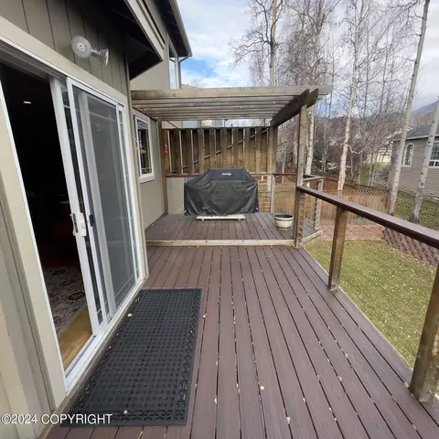 Exterior - 8725 Plumas Cir, Eagle River, AK 99577 photo 2 of 5