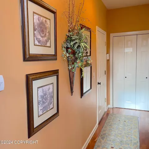 Entry Way - 8725 Plumas Cir, Eagle River, AK 99577 photo 5 of 5