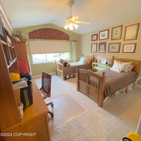 Bedroom - 8725 Plumas Cir, Eagle River, AK 99577 photo 2 of 6