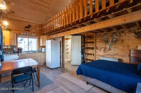 Bedroom - 65449 Lingonberry Rd, Ninilchik, AK 99639 photo 2 of 15