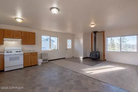 Living - 65449 Lingonberry Rd, Ninilchik, AK 99639 photo 1 of 3