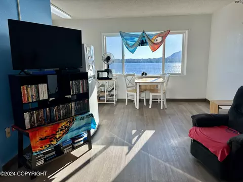2415 Hemlock St # 702, Ketchikan, AK 99901