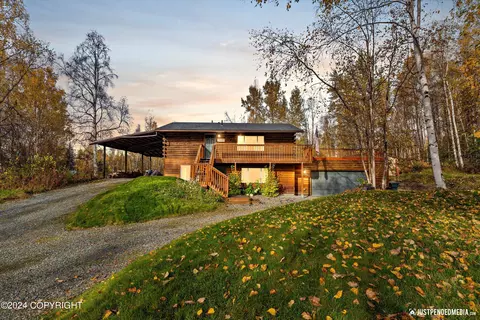 24251 Sunnyside Dr, Chugiak, AK 99567