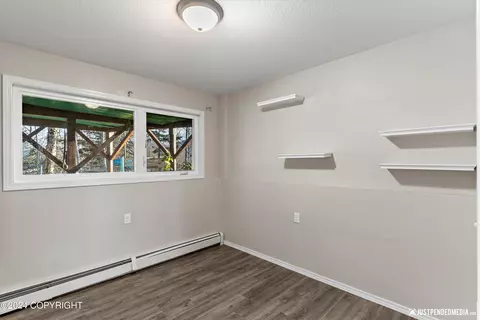 11055 Owhat Cir, Eagle River, AK 99577 photo 34